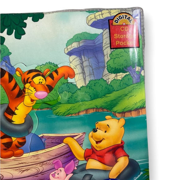 Disney Winnie The Pooh Photo Album With CD Storage Pocket 4" x 6" Pages 9x9 - Picture 4 of 8